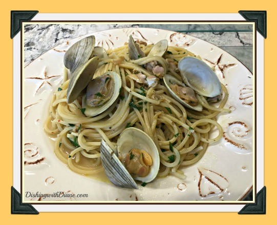 2015-07-22 18.35.33- SPAGHETTI WITH CLAMS for blog - Copy - RETOUCHED